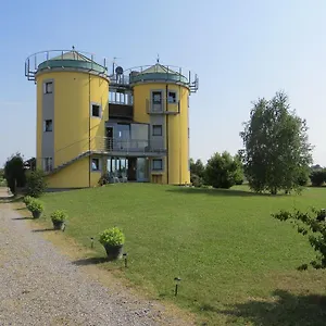 Konukevi I Silos, Seriate