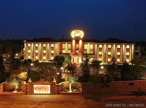 ****  Grand Hotel Del Parco - Bergamo Airport Stezzano İtalya